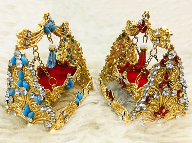 Set of Two Kashi Jhoolah With Stone work